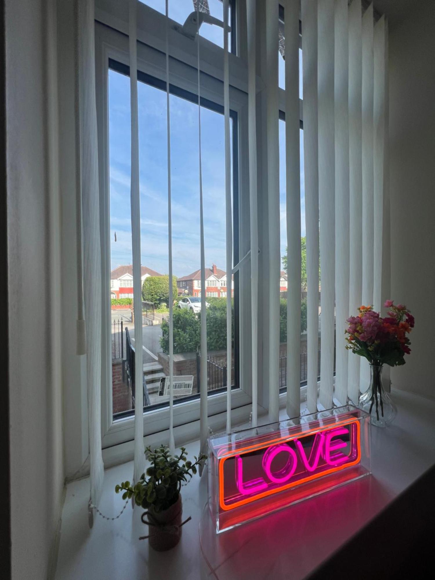 Luxeliving Apartment Manchester Bagian luar foto